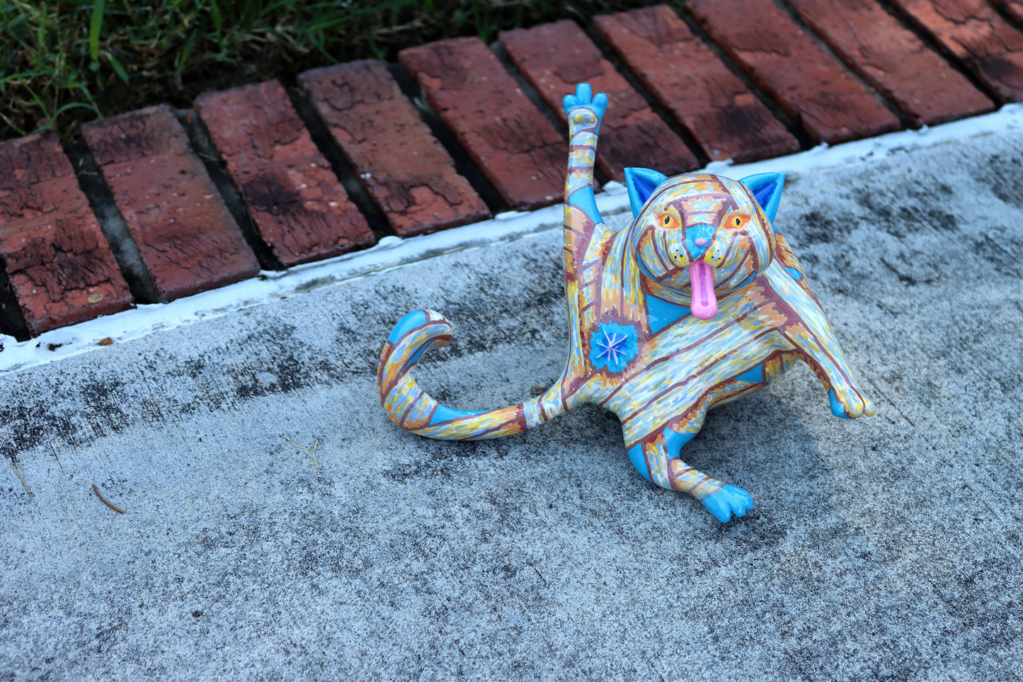 Collectible Whoreable Cat Figurine - Mummy Cat