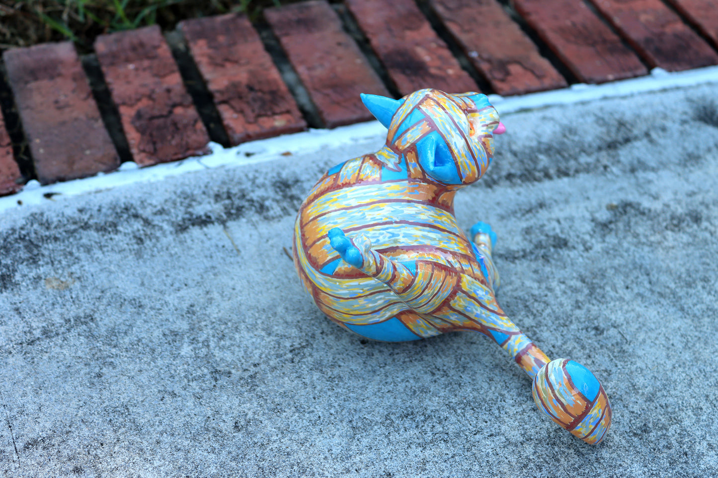 Collectible Whoreable Cat Figurine - Mummy Cat