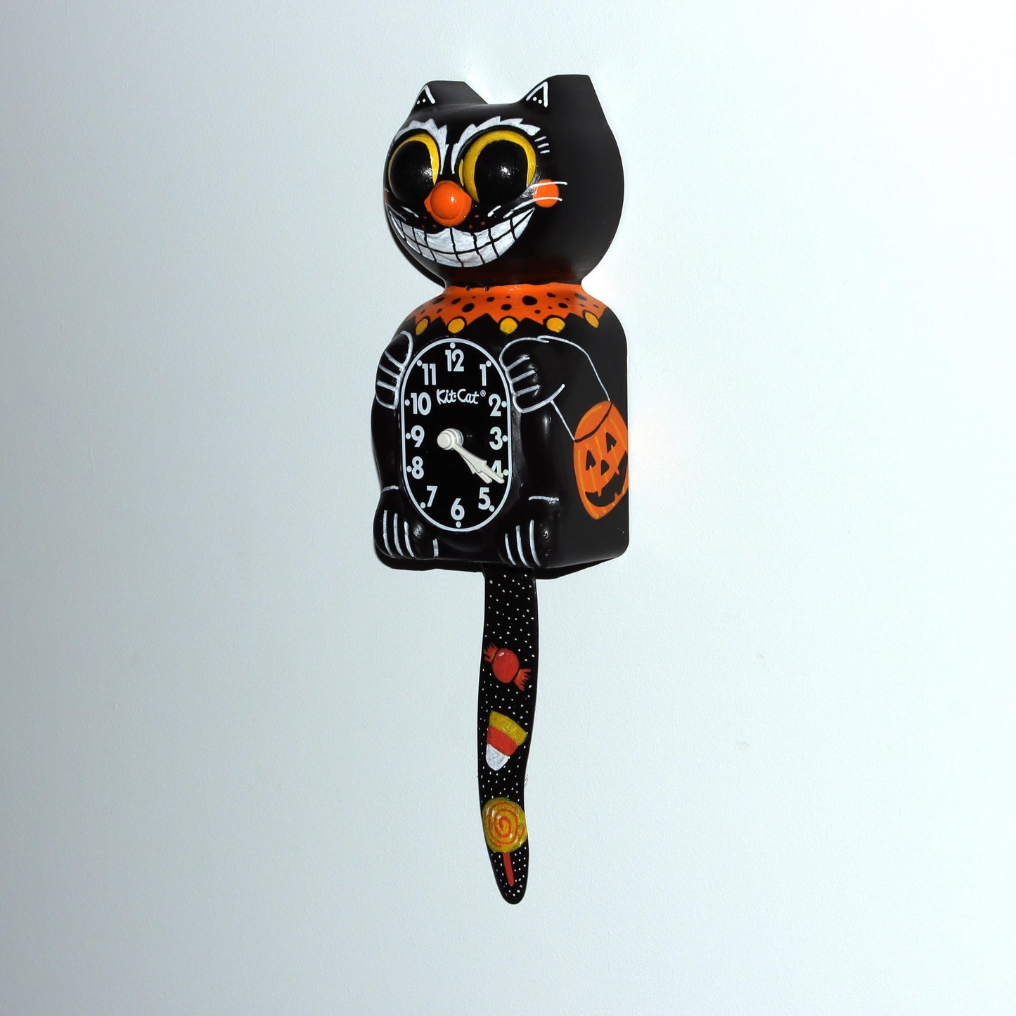 Halloween Themed Kit Cat Klock