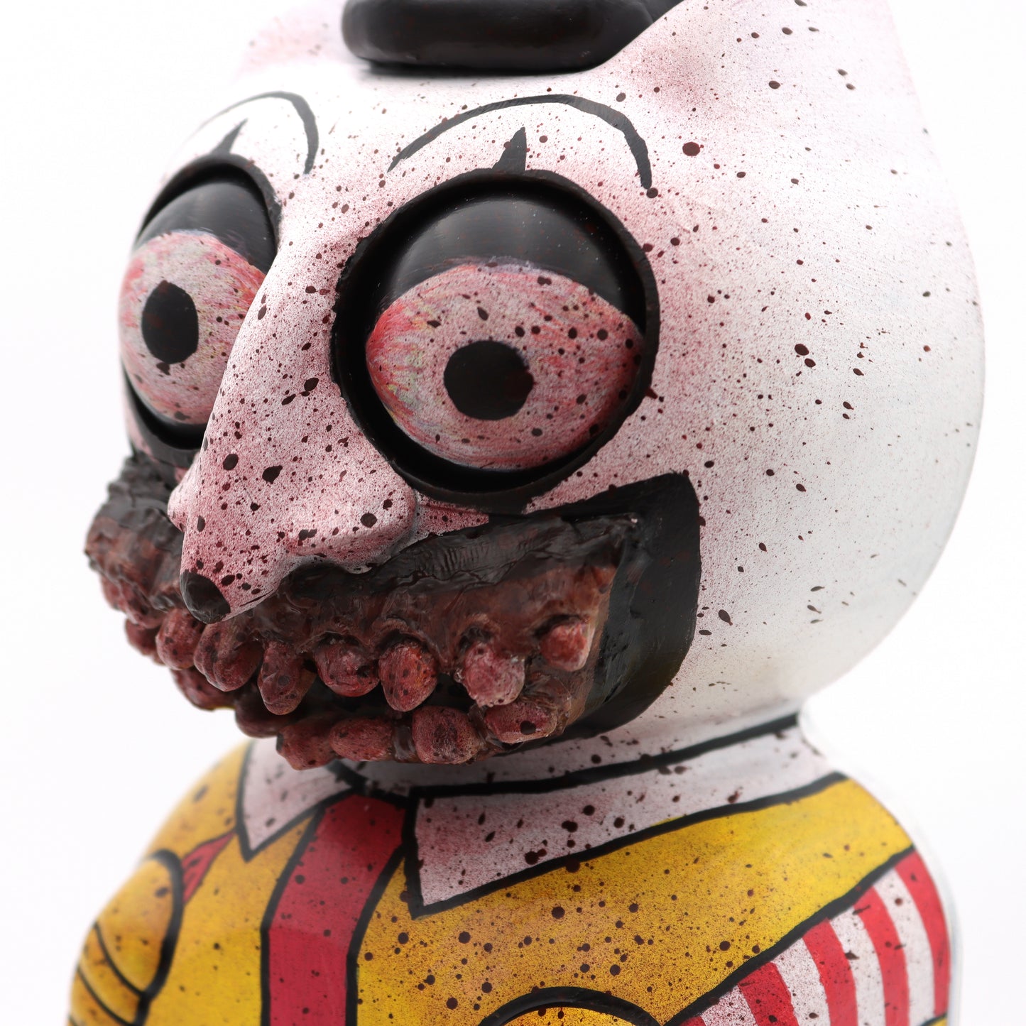 Mc Terrifying - Custom Kit Cat Clock