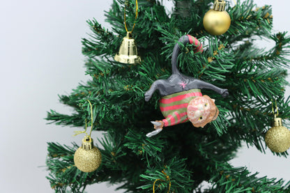 Collectible Whoreable Cat Whornament - Freddy Kruger